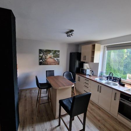 Apartamenty Pod Sosnami Ostroda Miedzylesie 6Os Phòng bức ảnh